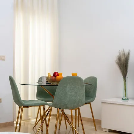 Apartamento Castilla 61 *